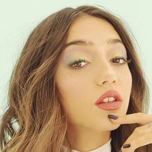 Juli Castro - Birthdate, Age, Family, Bio, Networth & More