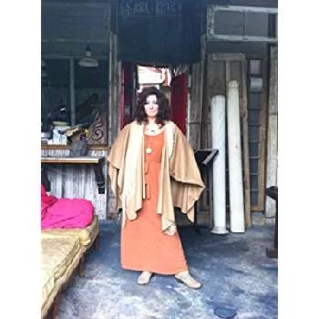 Cat Tomeny - Age, Bio, Birthdate, Family, Networth & More