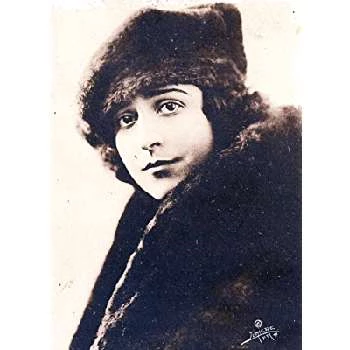 Catherine Calvert - Networth, Bio, Birthdate, Age, Family & More