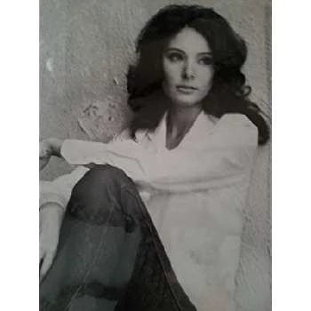 Catherine Ferrar - Age, Bio, Birthdate, Family, Networth & More