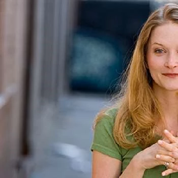 Catherine Gray - Age, Bio, Birthdate, Family, Networth & More