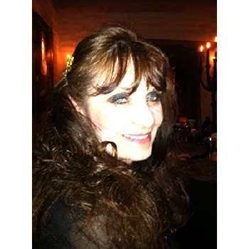 Catherine Lanigan - Age, Bio, Birthdate, Family, Networth & More