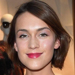 Ella Catliff - Biography, Birthday, Family, Wki, Networth & More