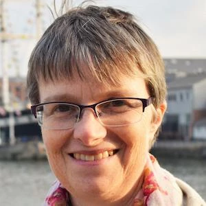 Molly Scott Cato - Age, Height, Birthdate, Family, Wiki & More