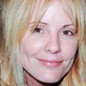 Emma Caulfield Biography