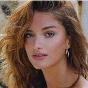 Gabrielle Caunesil Biography