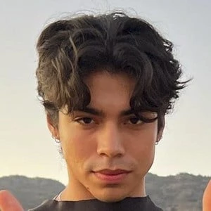 Romeo Centeno - Bio, Networth, Family, Age, Birthdate & More