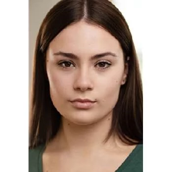 Cerys Tinney - Age, Bio, Birthdate, Family, Networth & More