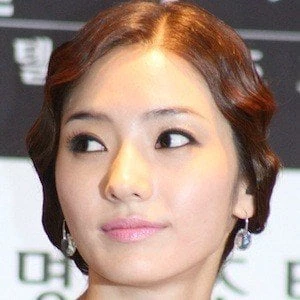 Han Chae-young - Date Of Birth, Bio, Birthdate, Parents, Networth & More