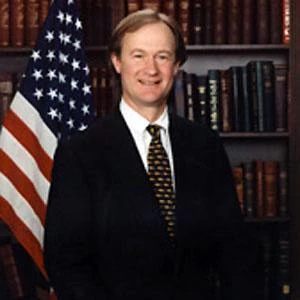 Lincoln Chafee - Age, Bio, Birthdate, Family, Networth & More