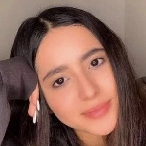 Andrea Chahin - Adderess, Bio, Birthdate, Family, Wiki & More