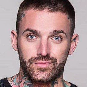 Aaron Chalmers Biography