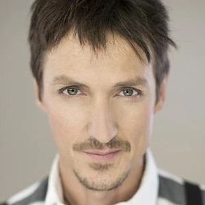 Chris Chameleon Biography