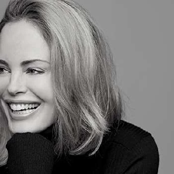 Chandra West Biography