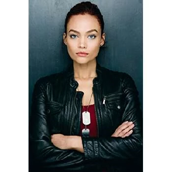 Chanel Maya Banks Biography