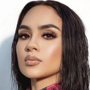 Afrika Chao - Age, Height, Birthdate, Family, Wiki & More