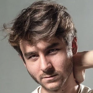 Luis Chaparro - Biography, Birthday, Wiki, Family, Networth & More