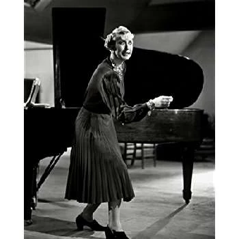 Charlotte Greenwood - Bio, Networth, Family, Age, Birthdate & More