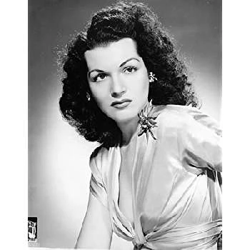 Charlotte Manson - Age, Height, Birthdate, Family, Wiki & More