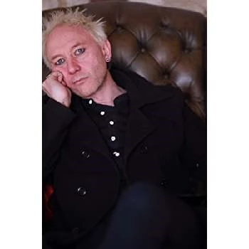 Chas Burns - Age, Bio, Birthdate, Family, Networth & More