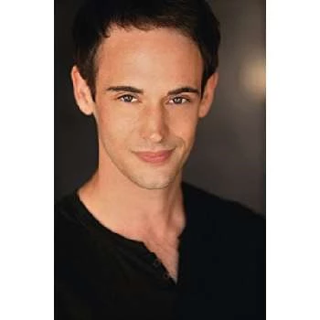 Chase Bennett - Age, Bio, Birthdate, Family, Networth & More