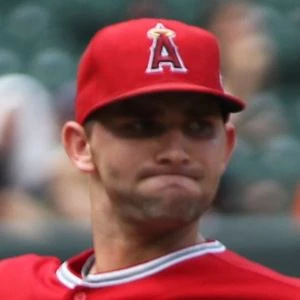 Tyler Chatwood - Networth, Bio,Birthdate, Family, Wiki & More