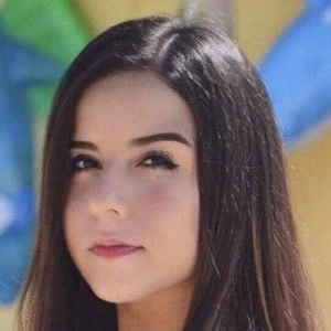 Zita Chávez Biography