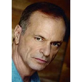 Chelcie Ross - Age, Bio, Birthdate, Family, Networth & More