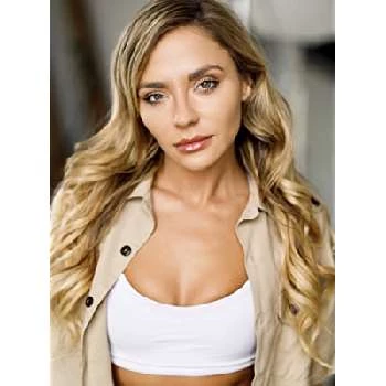 Chelsea Bellas - Networth, Bio, Birthdate, Age, Family & More