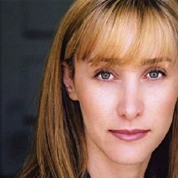 Chelsea Bond - Age, Bio, Birthdate, Family, Networth & More