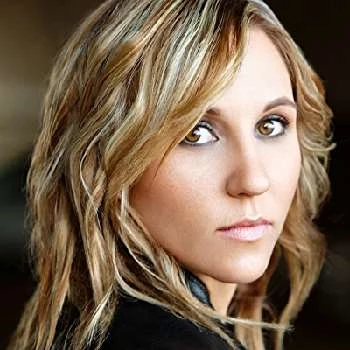 Chelsee Elyse - Age, Bio, Birthdate, Family, Networth & More