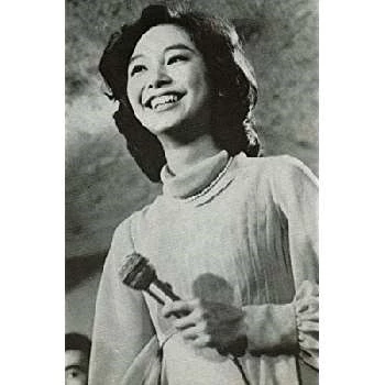 Chelsia Chan - Wiki, Bio, Birthdate, Networth, Family & More