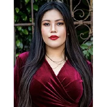 Chenza Puno - Age, Bio, Birthdate, Family, Networth & More