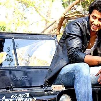 Chetan Chitnis - Age, Bio, Birthdate, Family, Networth & More