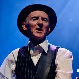 Philip Chevron - Income, Birthday, Family, Bio, Networth & More