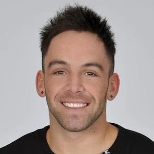 Darren Chidgey - Networth, Bio, Birthdate, Age, Family & More