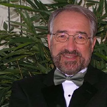 Chip Hipkins - Age, Height, Birthdate, Family, Wiki & More