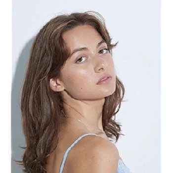 Chloe Avakian - Age, Bio, Birthdate, Family, Networth & More