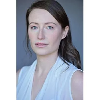 Chloe Carroll - Age, Bio, Birthdate, Family, Networth & More