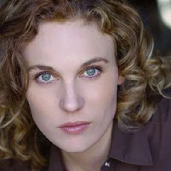 Chloë Conger - Age, Bio, Birthdate, Family, Networth & More