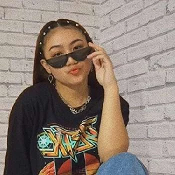 Chloie Manalo - Age, Bio, Birthdate, Family, Networth & More