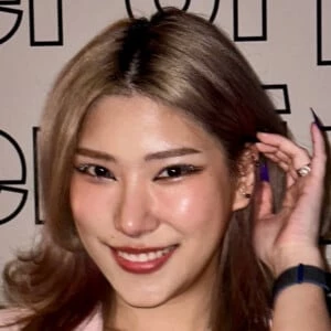 Nami Cho Biography