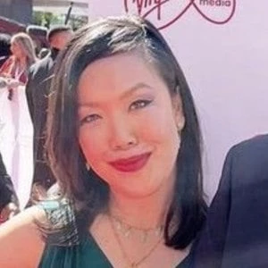 Vera Chok Biography