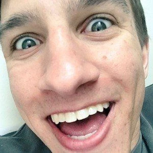 Josh Chomik Biography