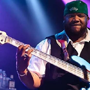 Chris Chew - Age, Bio, Birthdate, Family, Networth & More