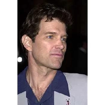 Chris Isaak Biography