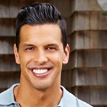 Chris Leoni - Age, Bio, Birthdate, Family, Networth & More