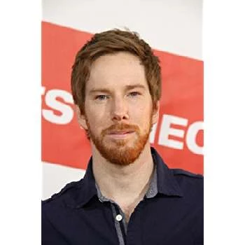 Chris Owen Biography