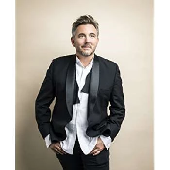 Chris White Biography