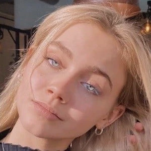 Emily Christensen - Age, Bio, Birthdate, Family, Networth & More